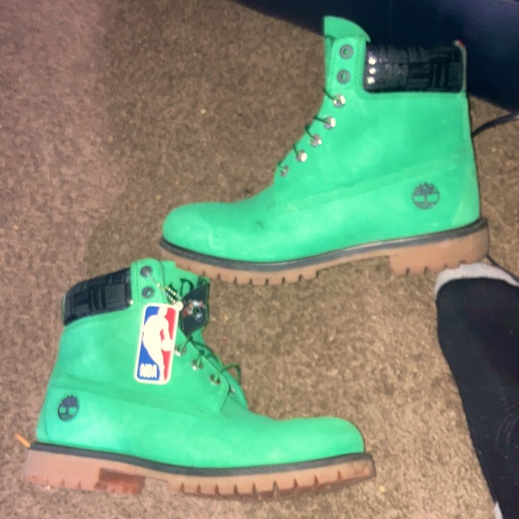 Boston Celtic Timberlands - Picture 1 of 1